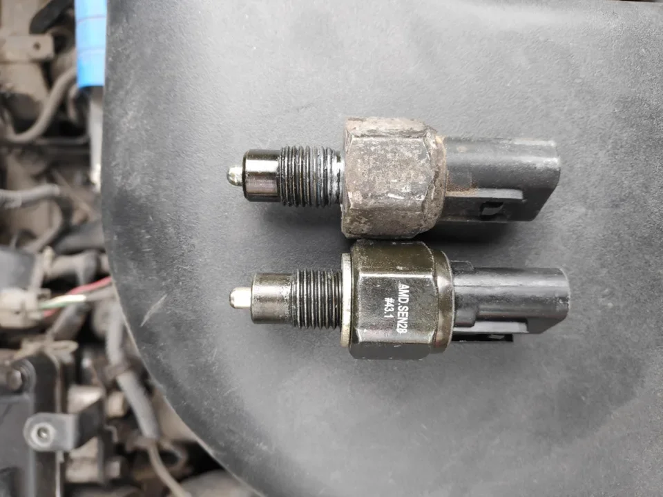 Замена датчика заднего хода с выездом в минске